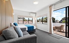 Summer Inn Motel - Newly Renovated
